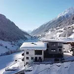 Apartment Nauers *