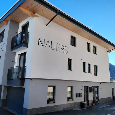 Nauers