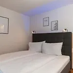 Nauers Lägenhet *